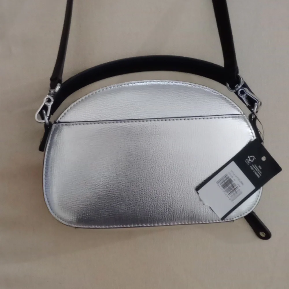 BNWT Karl Largerfeld silver & black crossbody bag with face logo - Picture 7 of 13
